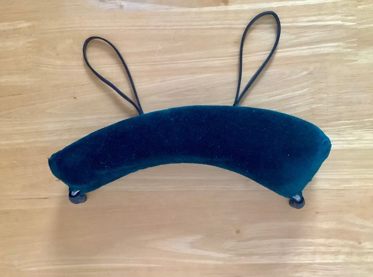 FOM Violin Shoulder Rest 4/4 – Green Velvet, Never Used