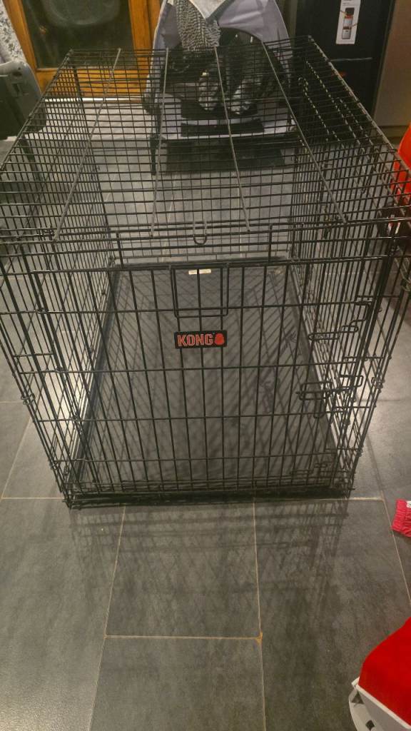 XL Kong dog crate