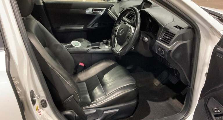  Lexus CT 1.8 200h Advance CVT Euro 5 (s/s) 5dr Petrol/Electric Hybrid Automatic