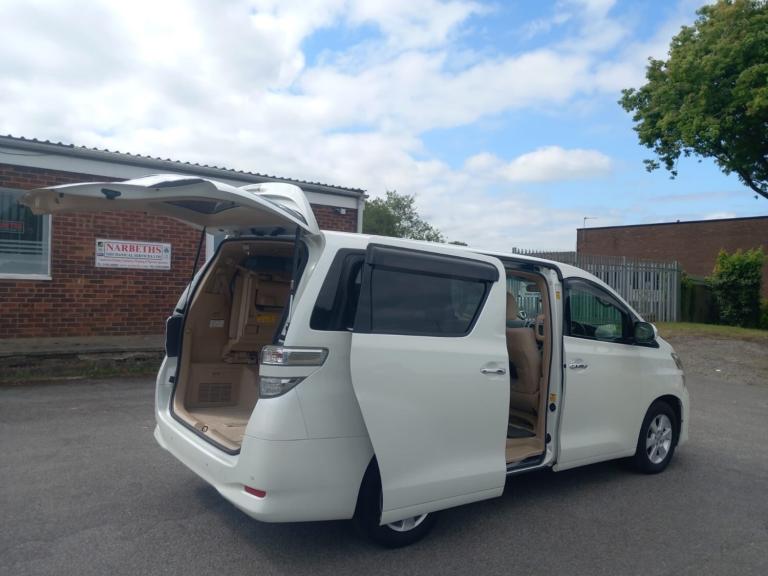 2012 Toyota Vellfire 2.4 Automatic Luxury People Carrier MPV Petrol Automatic