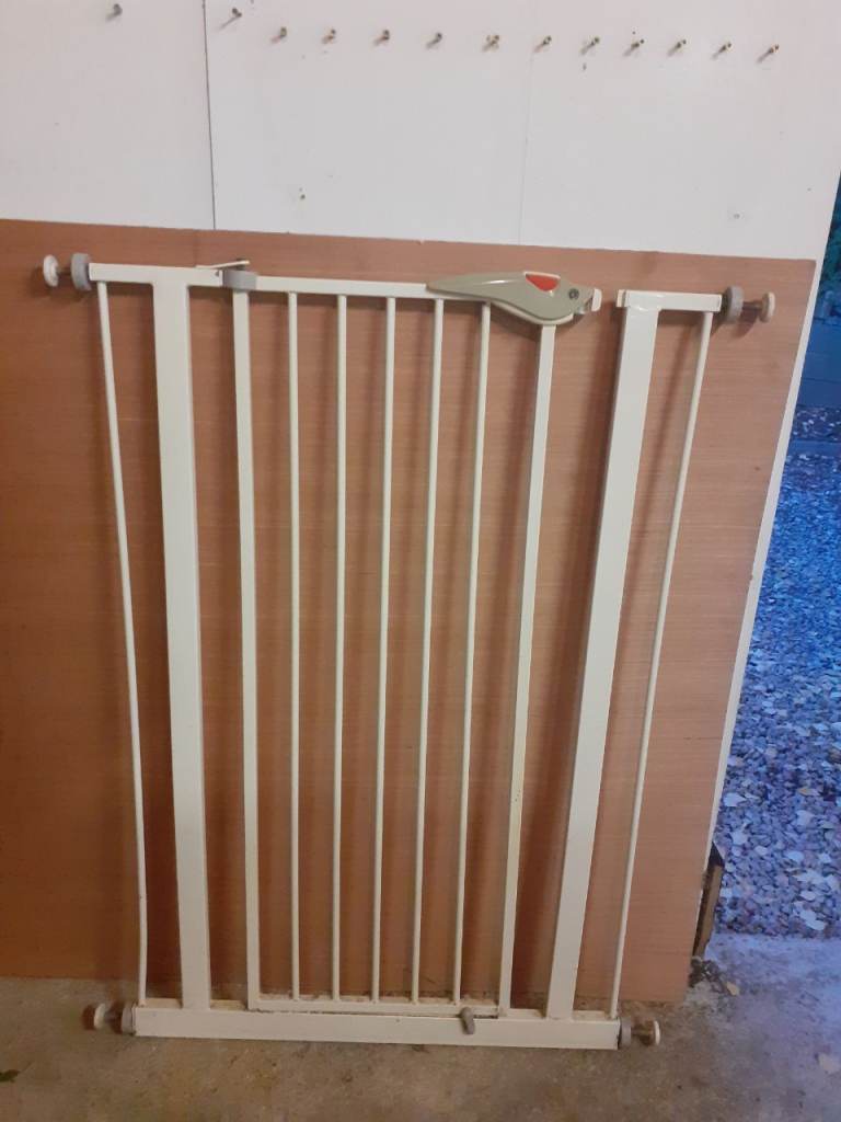 Dog Doorway Gate Guard