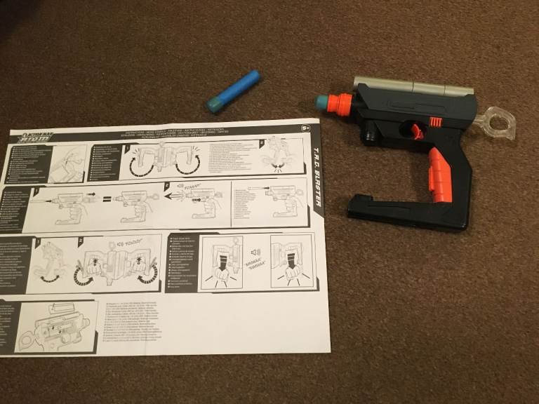 Action Man ATOM T.A.G. Blaster Gun – Excellent Condition