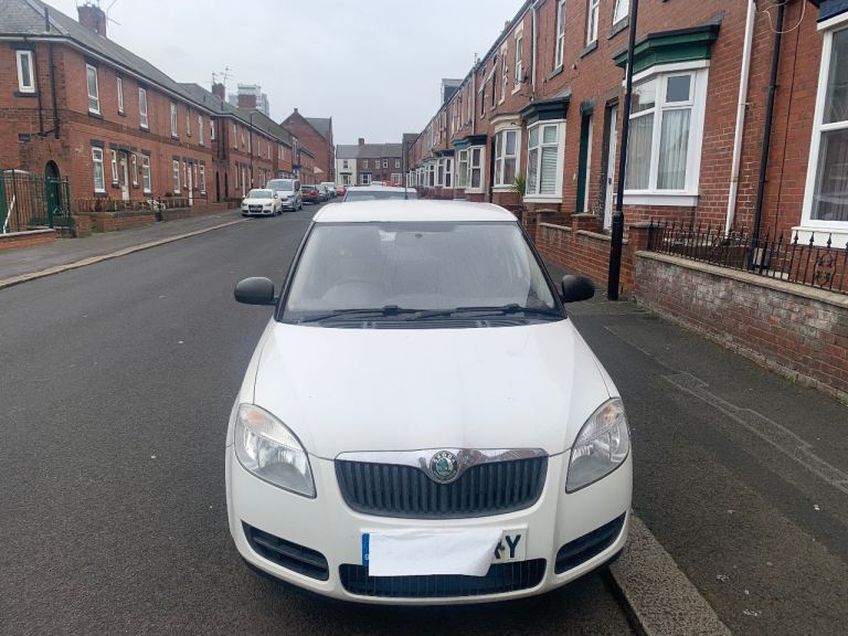 Skoda, FABIA, Hatchback, 2009, Manual, 1198 (cc), 5 doors