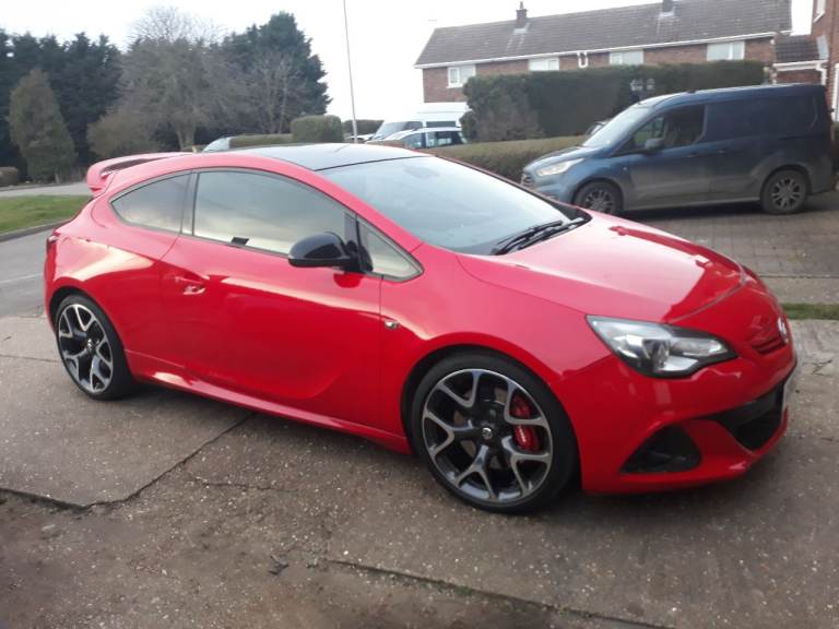 Vauxhall, ASTRA GTC VXR, Hatchback, 2012, Manual, 1998 (cc), 3 doors