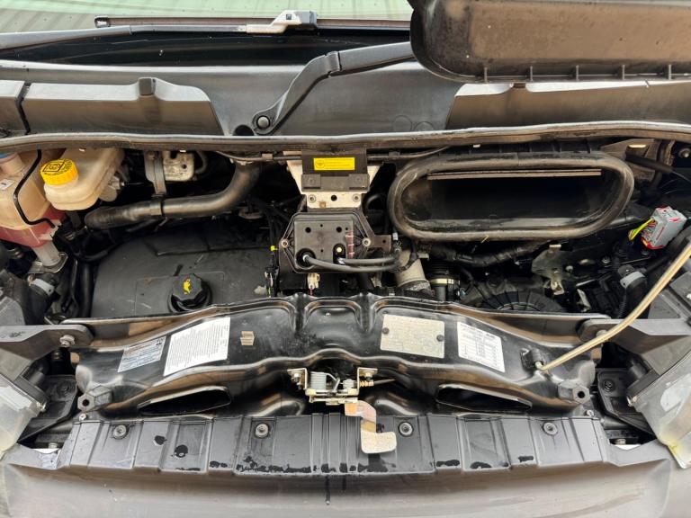 SWIFT ESCAPE 695 - 2017