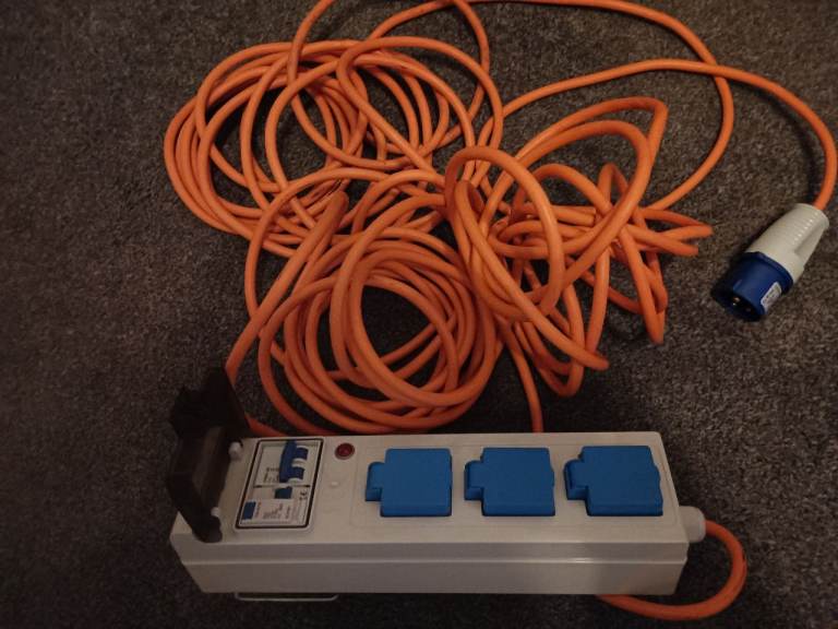 Orange Extension Lead with 3-Way Socket – Good Condition