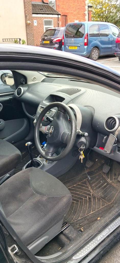 Toyota, AYGO, Hatchback, 2007, Manual, 998 (cc), 5 doors