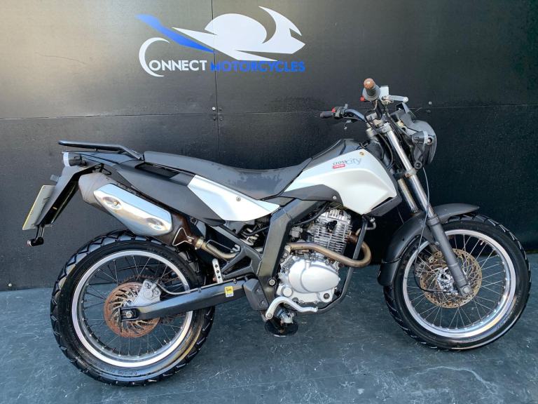 DERBI SENDA CITY CROSS 125cc PROJECT BIKE HPI CLEAR