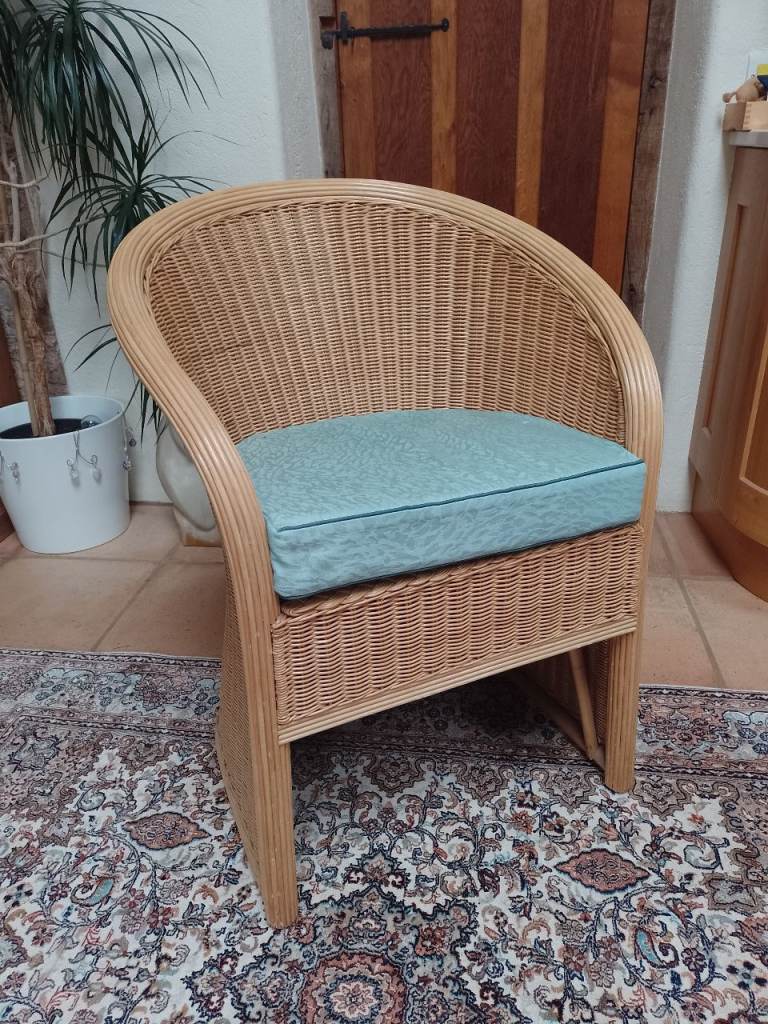 Rattan Armchair with Cushion 