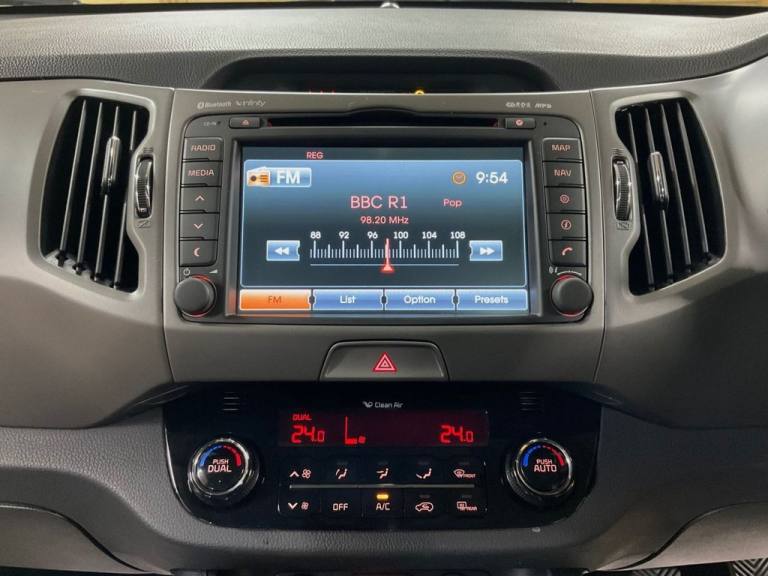 2014 Kia Sportage 1.7 CRDi EcoDynamics 3 SUV 5dr Diesel Manual 2WD Euro 5 (s/s) (114 bhp) ESTATE ...