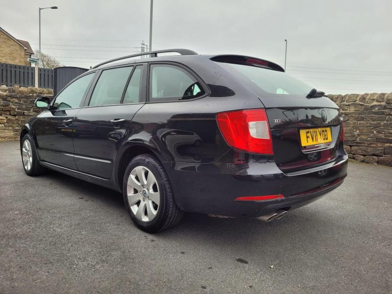 2011 Skoda Superb 2.0 TDI S DSG Euro 5 5dr ESTATE Diesel Automatic