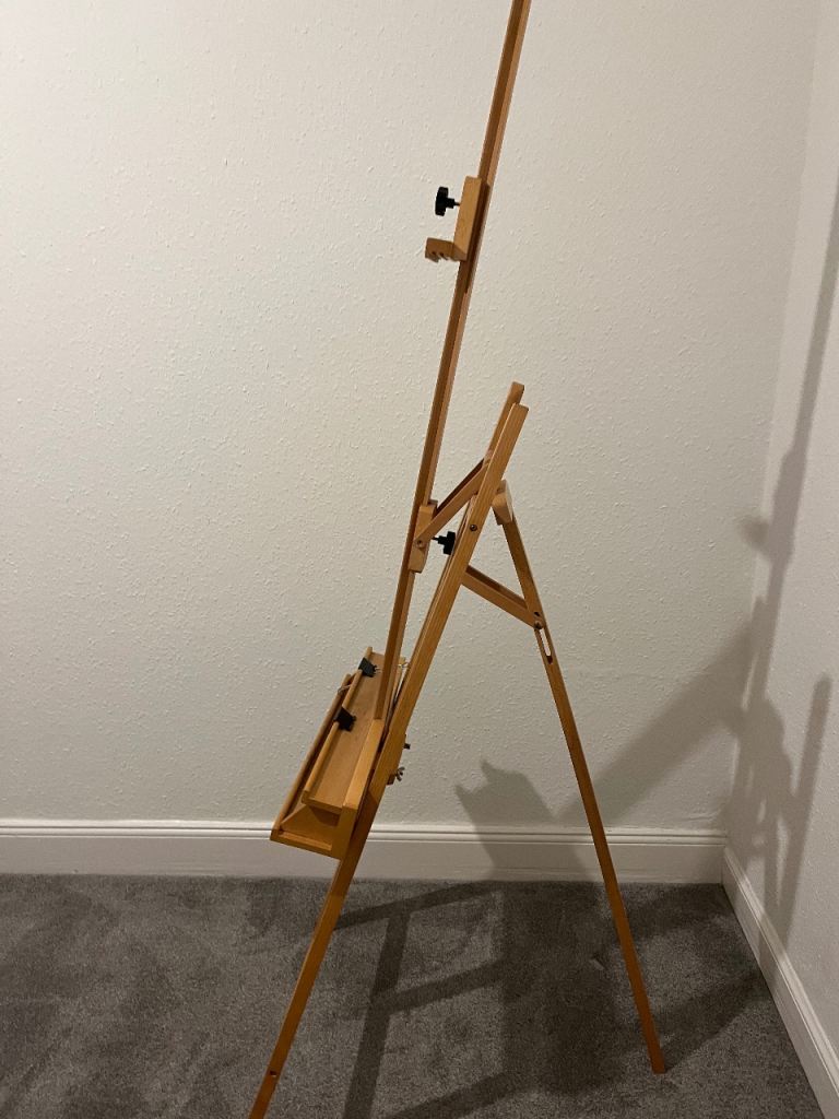 Easel