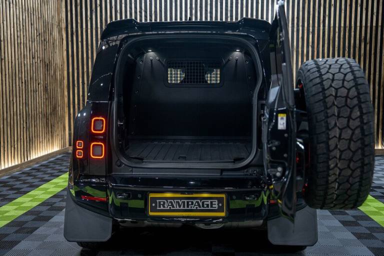  Land Rover SUV 4WD 3.0 Automatic Diesel Defender 90 Hard Top SUV Diesel Automatic