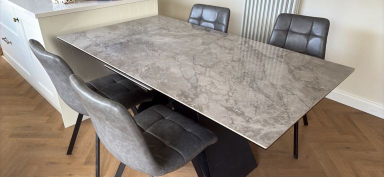 Rectangular Extending Dining Table | 160 - 200 cm | Grey