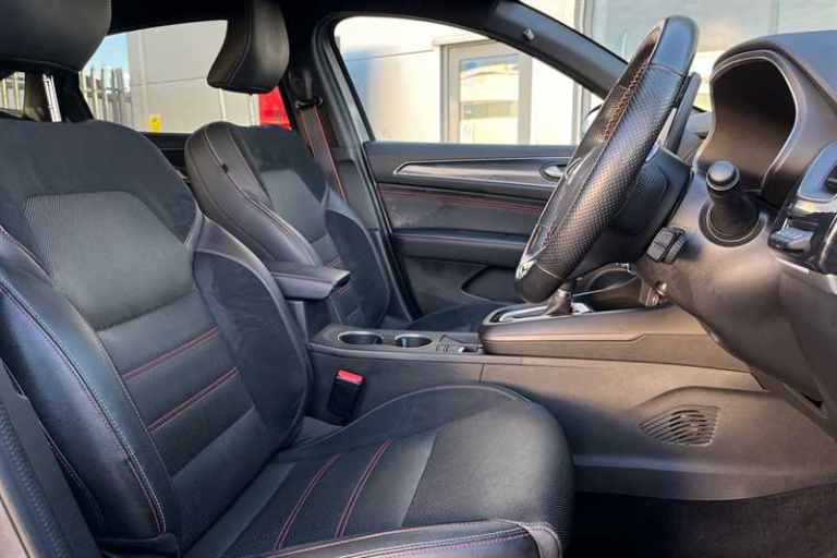 2023 Renault Arkana 1.6 E-TECH Hybrid 145 R.S. Line 5dr Auto COUPE PETROL/ELECTRIC Automatic