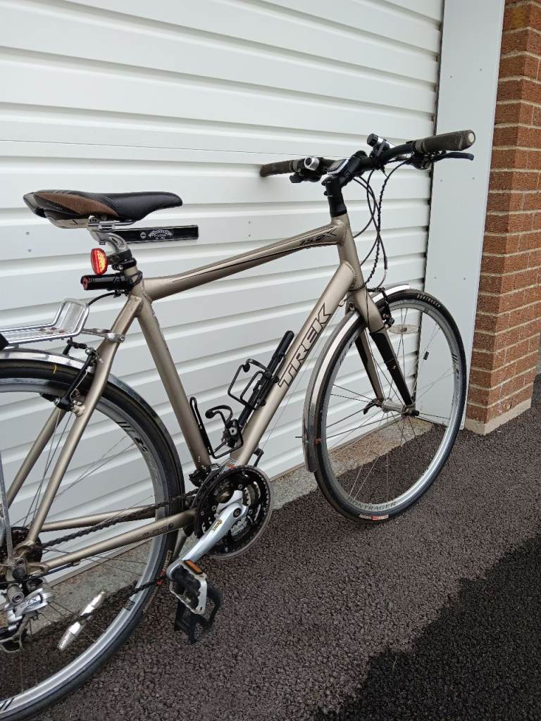 Fx 7.5 Trek bicycle