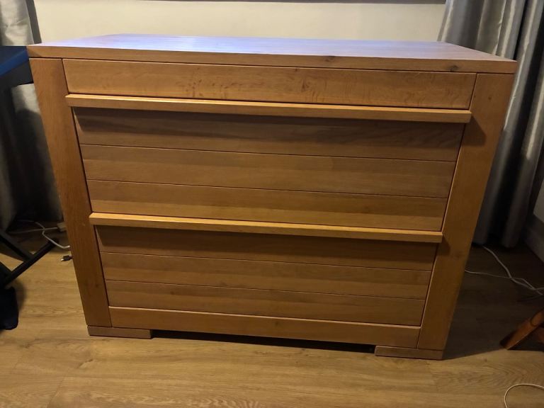 Kidsmill Bretagne boutique nursery Dutch brand Premium Natural matte Oak solid Chest of Drawers 