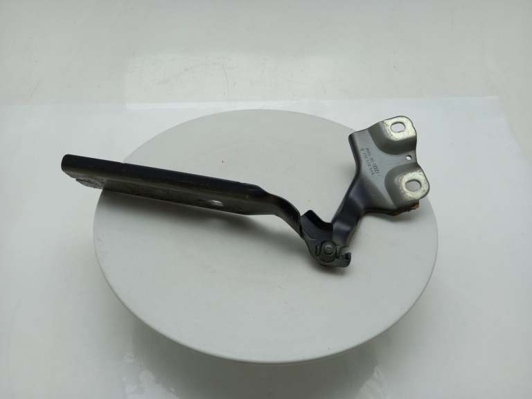 Audi A3 Bonnet Hinge 2020-2026