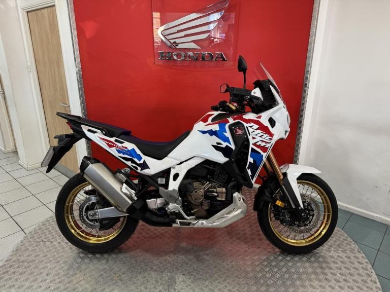 2025 '25' Honda CRF1100L Africa Twin Adventure Sports ES DCT