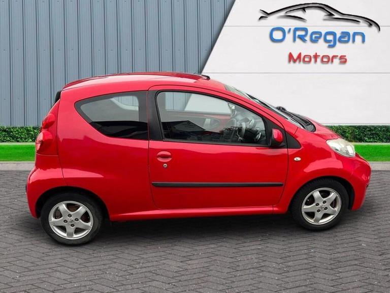 PEUGEOT 107 1.0 12V Verve Euro 4 3dr 2010 - Image 4