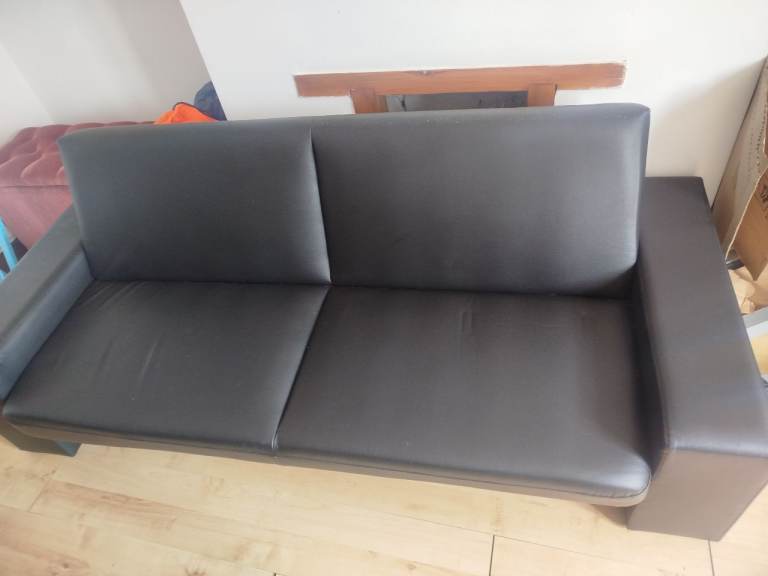 Faux leather black 3 seater futon sofa