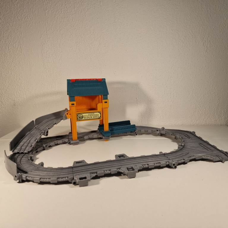 Thomas & friends take n play sodor steamworks repair shed fold away track play set