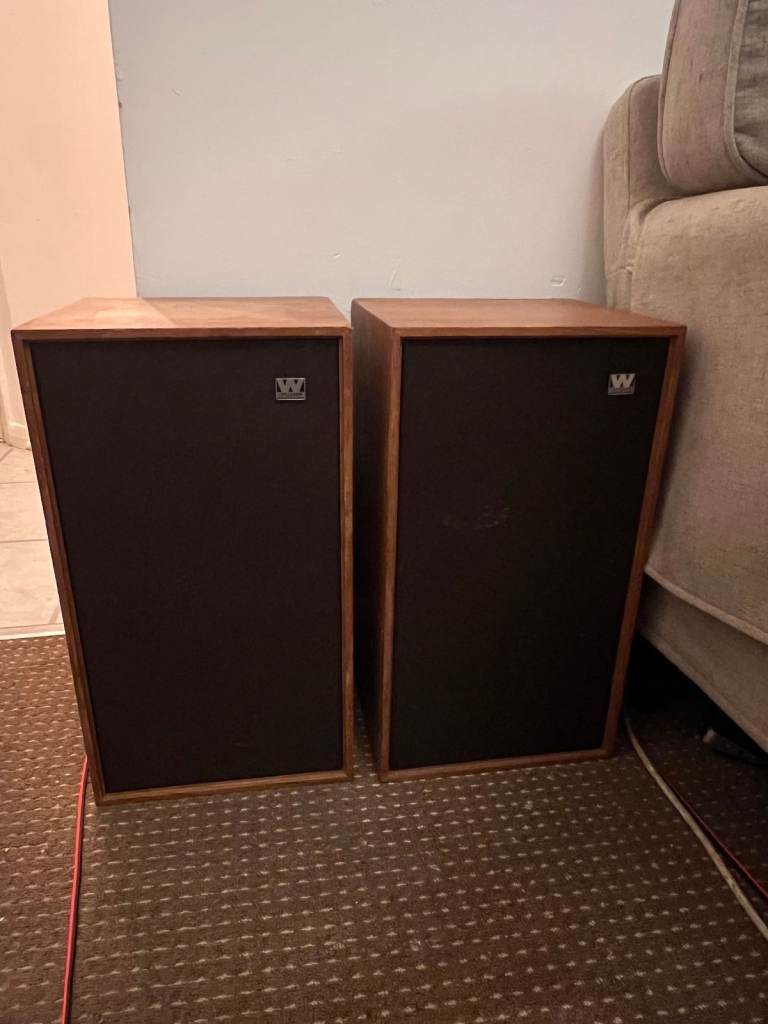 PAIR VINTAGE WOODEN WHARFEDALE LINTON 3XP HIFI SPEAKERS - WORKING! IN GOOD CONDITION