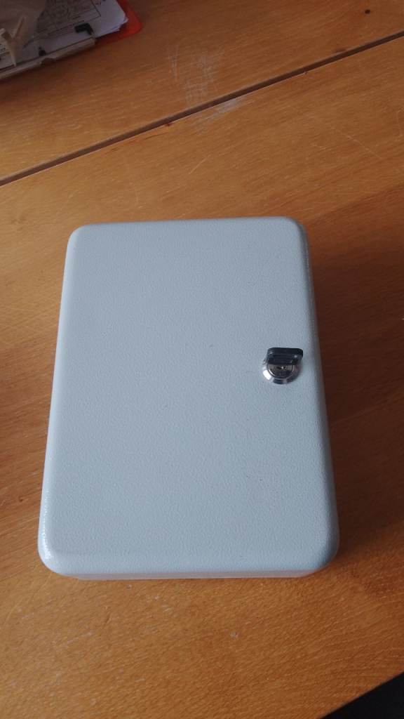 Key Storage Box – Grey Metal, Good Condition