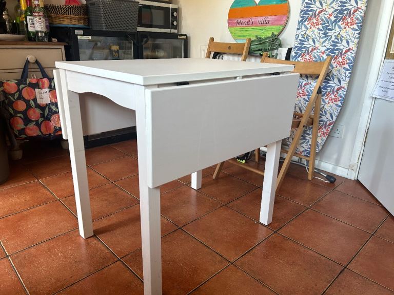 Drop leaf ikea table