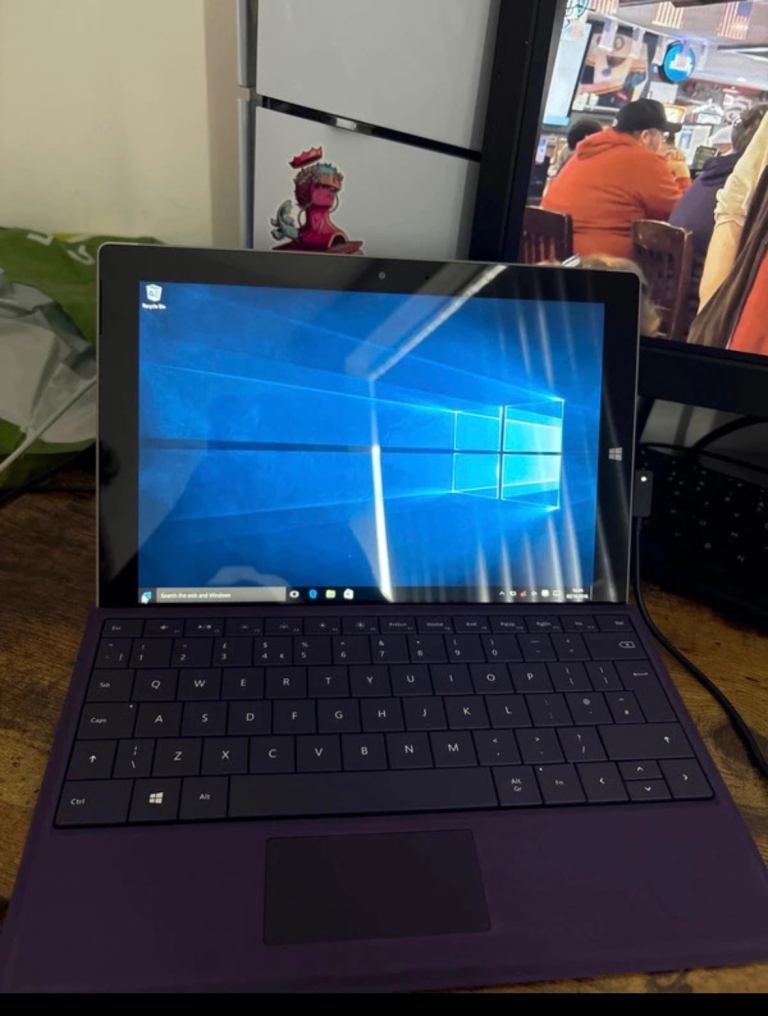 Microsoft Surface Laptop