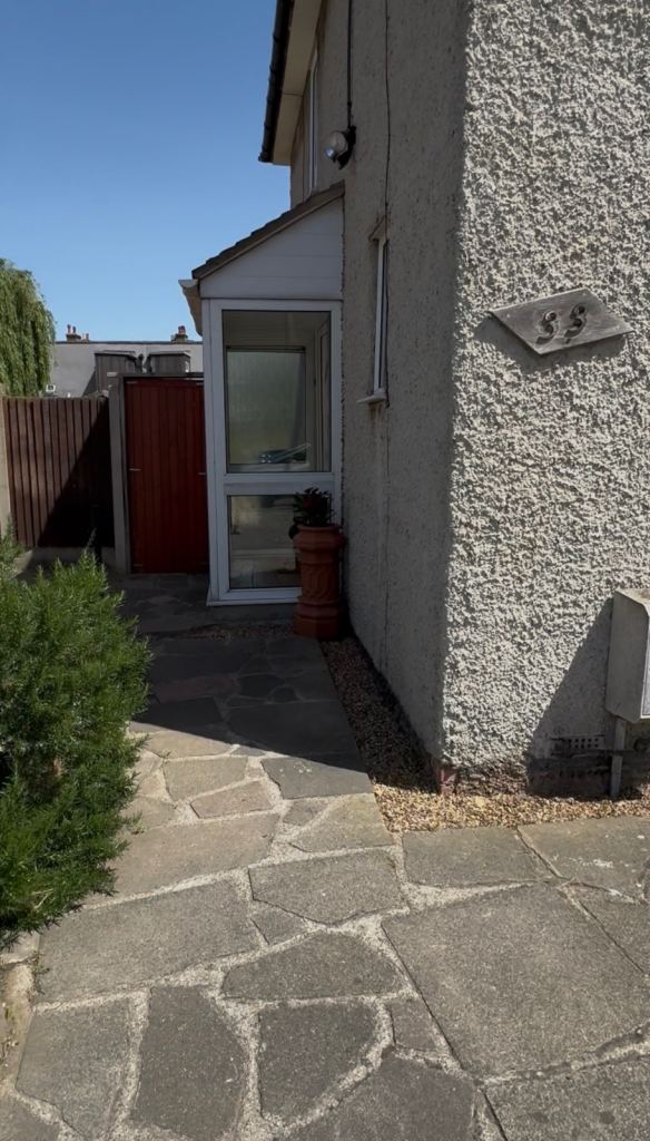 2 Bed House 