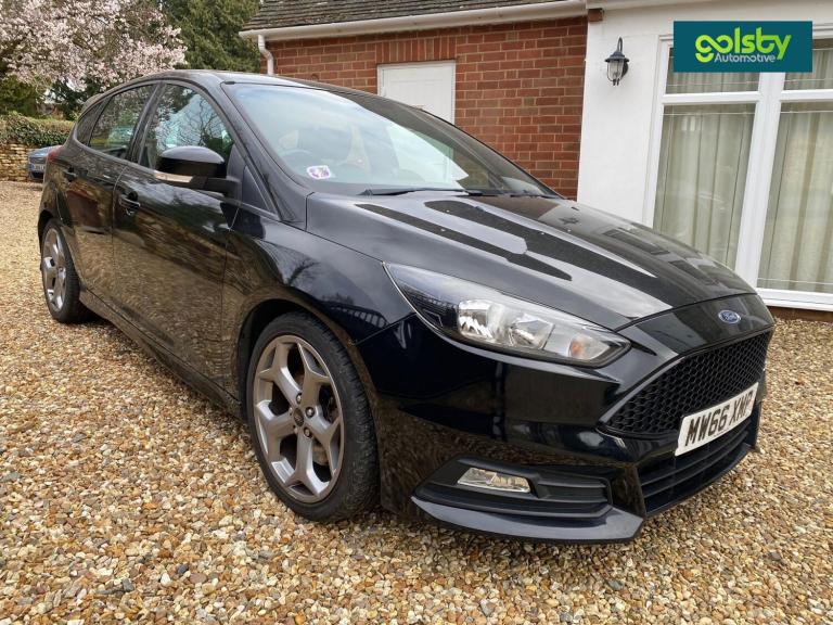 2016 Ford Focus 2.0 TDCi ST-1 Hatchback 5dr Diesel Manual Euro 6 (s/s) (185 ps) Hatchback Diesel ...