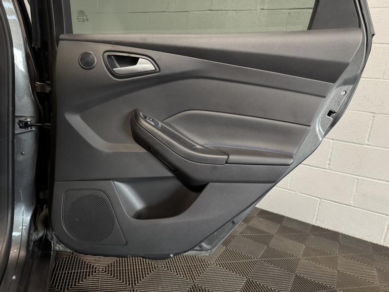 FORD FOCUS 2.3 T EcoBoost RS Grey Manual Petrol 2016