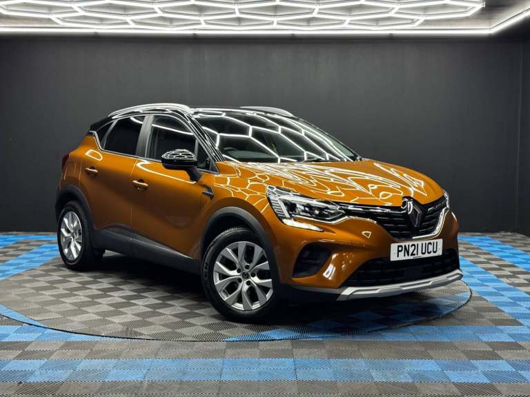 Renault Captur 1.3 TCe Iconic EDC Euro 6 (s/s) 5dr Petrol Automatic