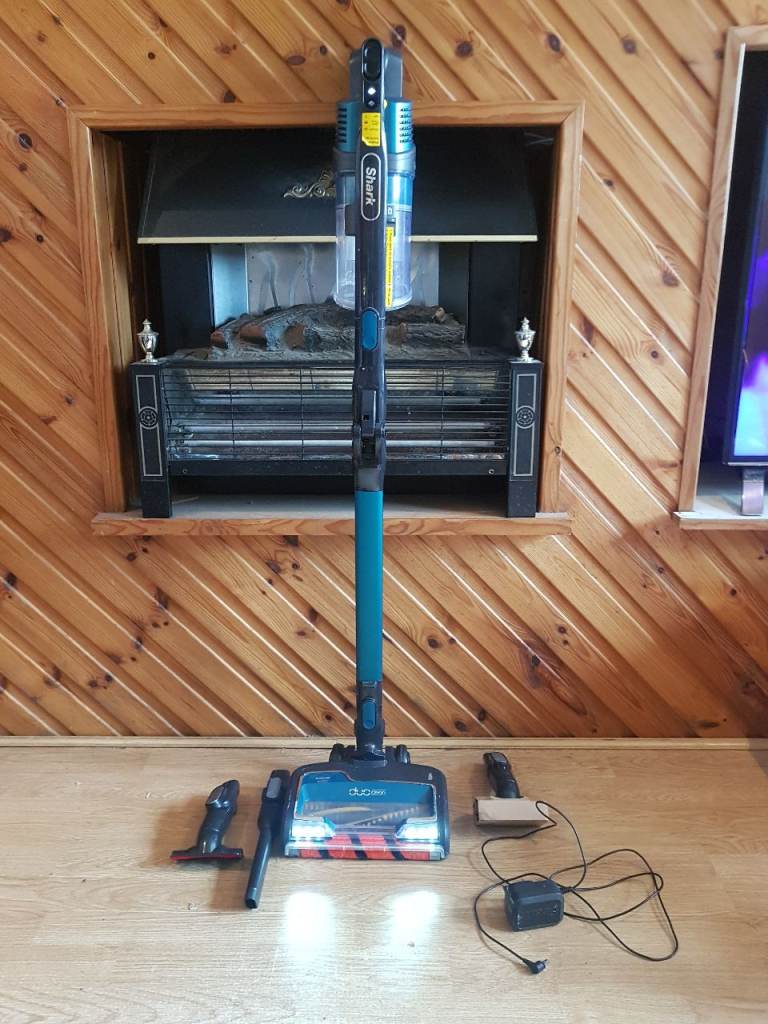 blue cordless shark iz201uk anti hair wrap duoclean vacuum filters washed and dried new Main