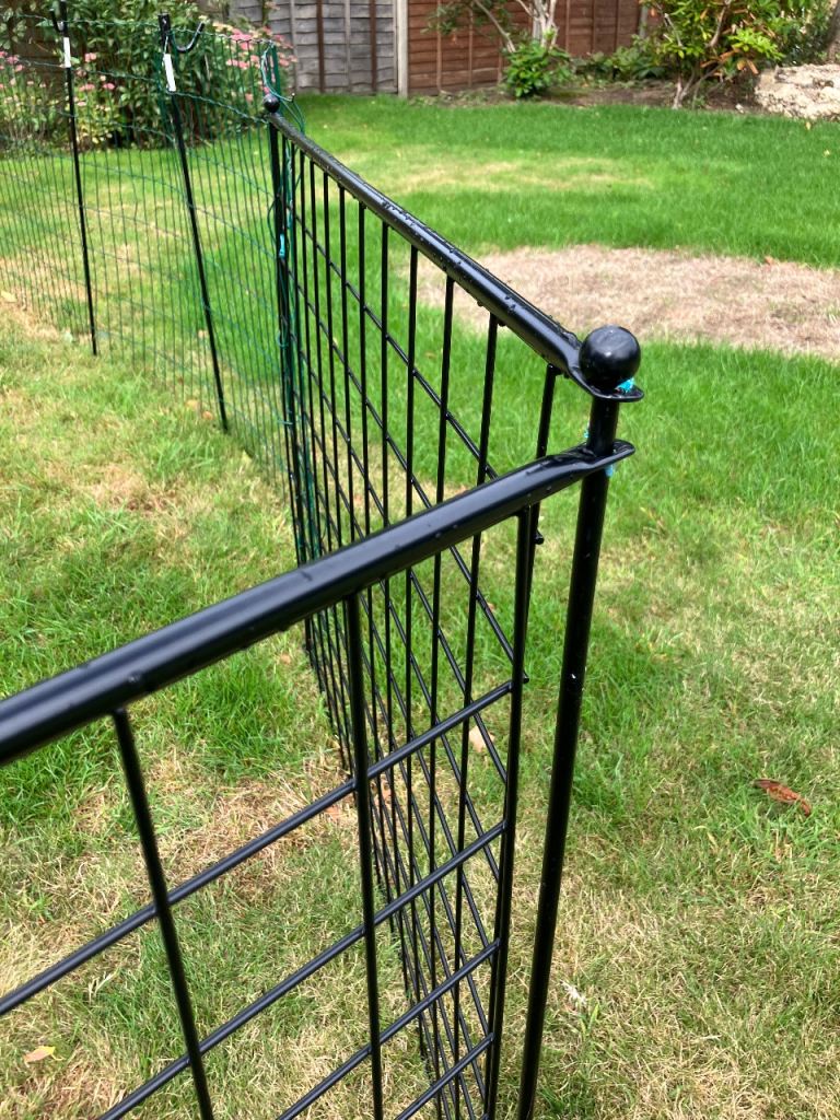 Heavy duty galvanised powder coated individual pet panels
