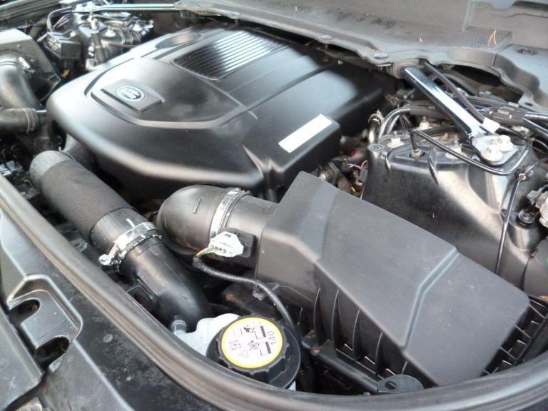 2019 Land Rover Discovery 3.0 SD V6 HSE Auto 4WD Euro 6 (s/s) 5dr ESTATE Diesel Automatic