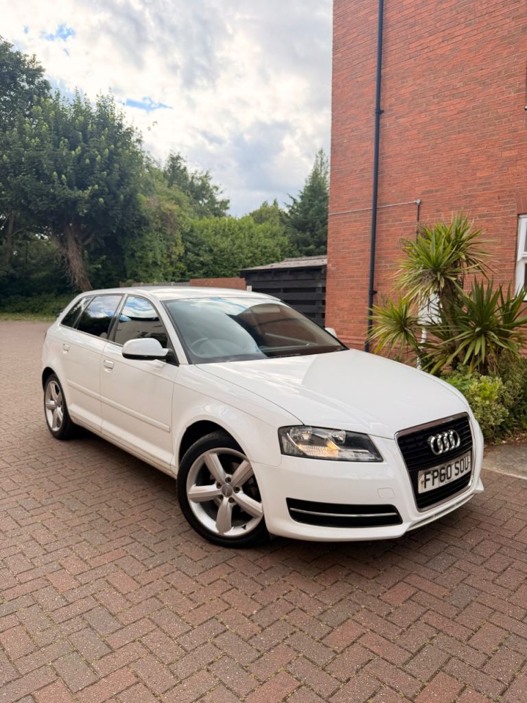 Audi, A3, Hatchback, 2010, Manual, 1595 (cc), 5 doors