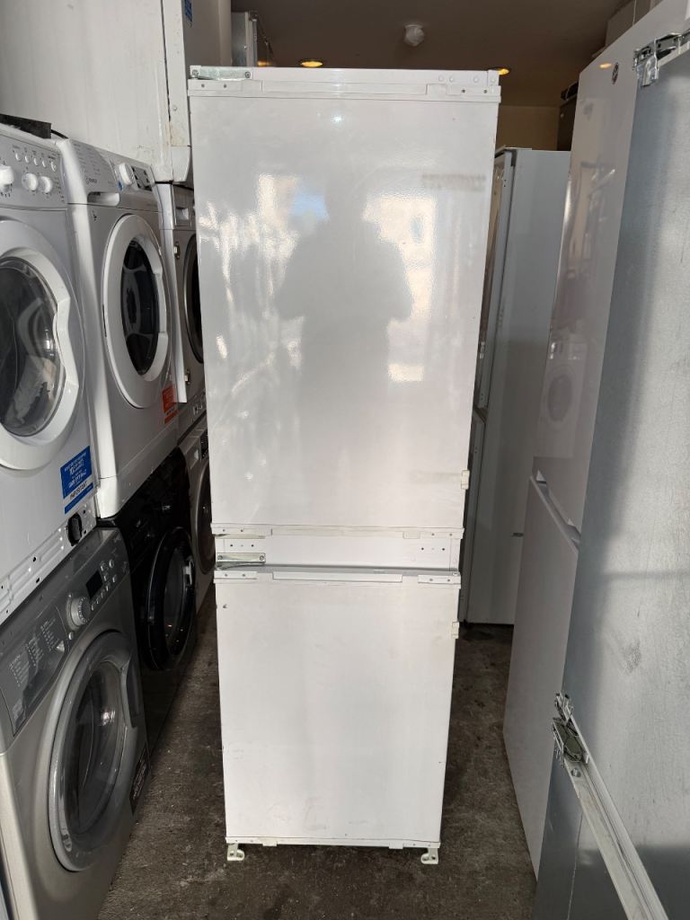 Beko 50/50 Frost Free Integrated Fridge Freezer With Free Delivery 🚚 