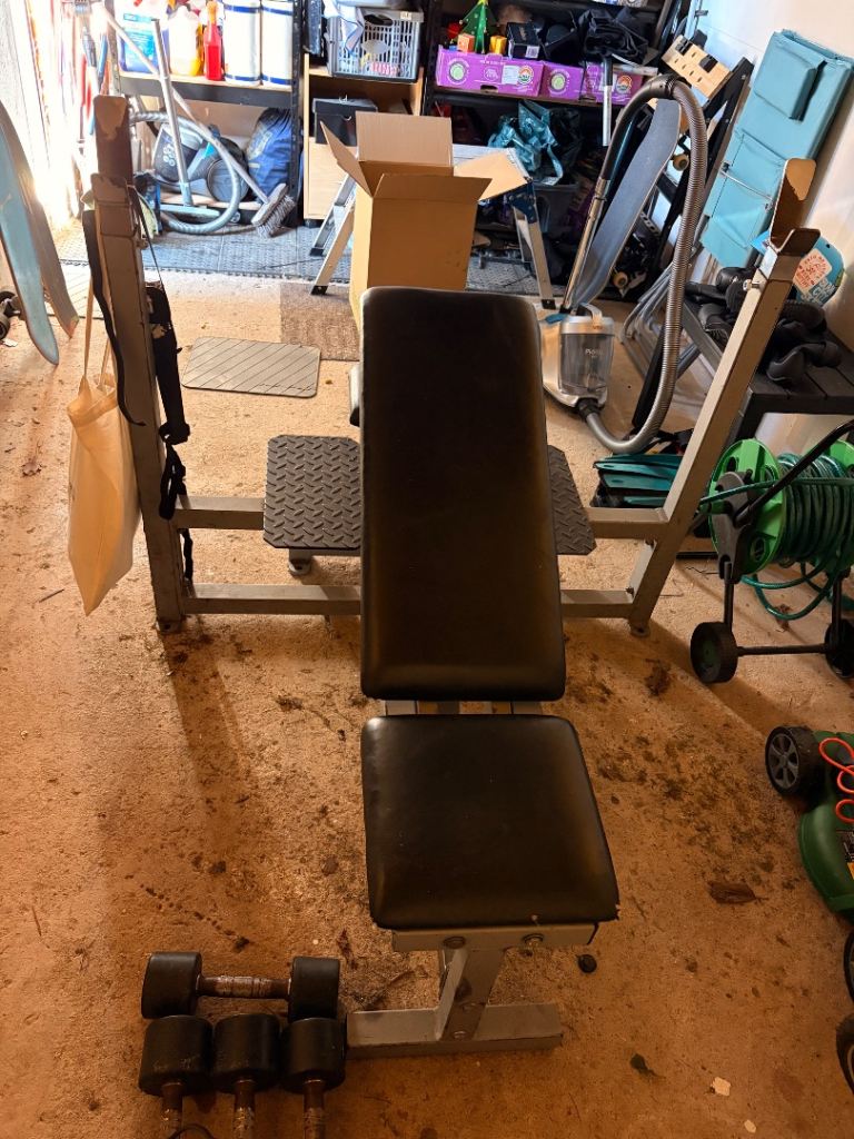 Sturdy Lifting Bench