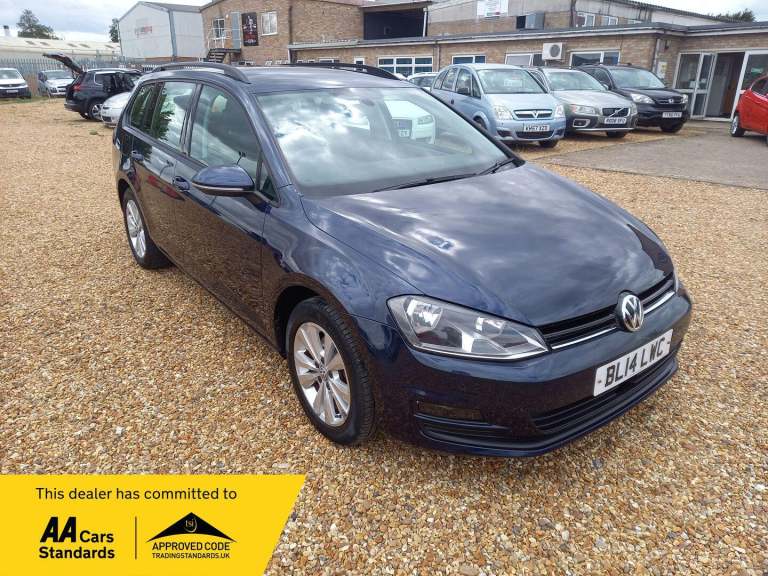 Volkswagen Golf 1.6 TDI BlueMotion Tech SE Euro 5 (s/s) 5dr Diesel Manual