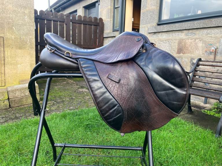 Ideal Gazelle 18" MW (medium wide) GP saddle, Brown