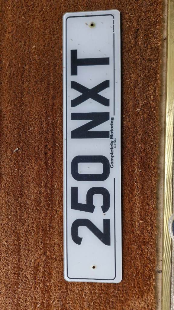 Private plate