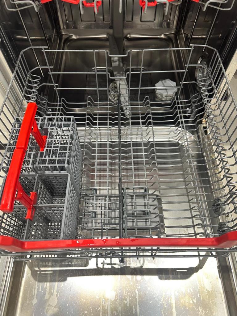 Hoover dishwasher 