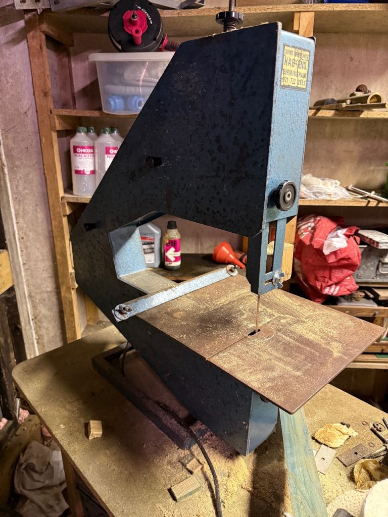 Band Saw 16" / 405mm throat, for metal and wood