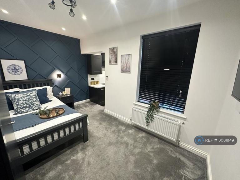 1 bedroom in Lower Adelaide Street, Northampton, NN2 (#3031849)