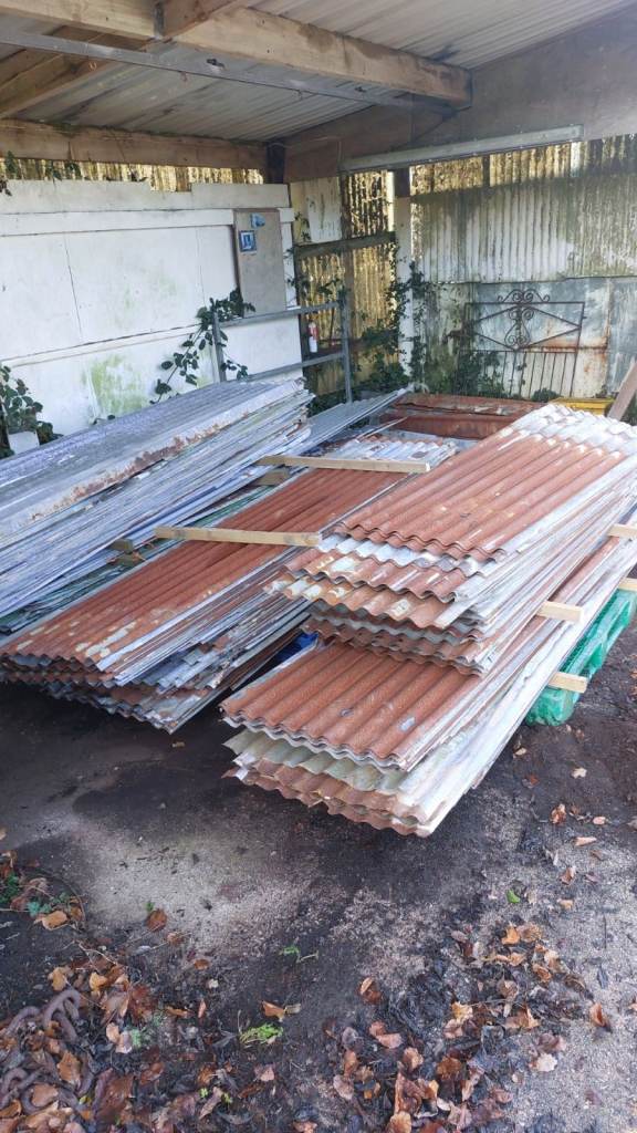 rusty roof sheets, part q corragated iron, galvanized old used