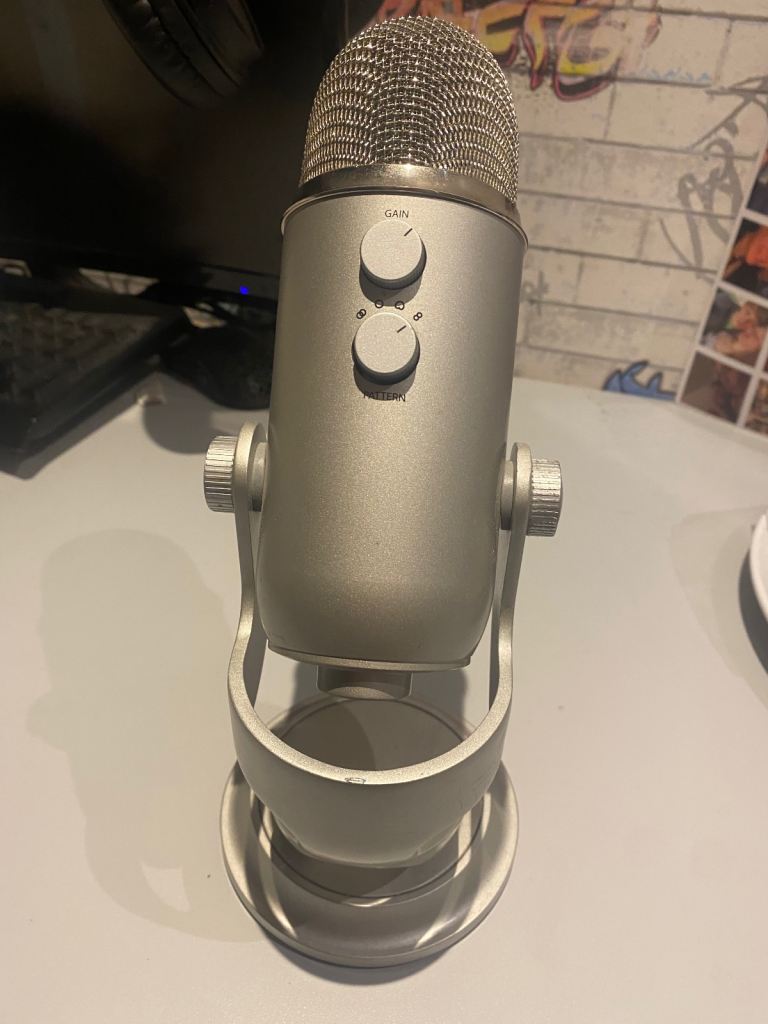 Blue Yeti Grey Microphone
