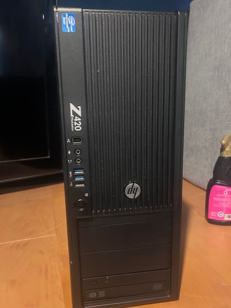 Hp z420  desktop computer 
