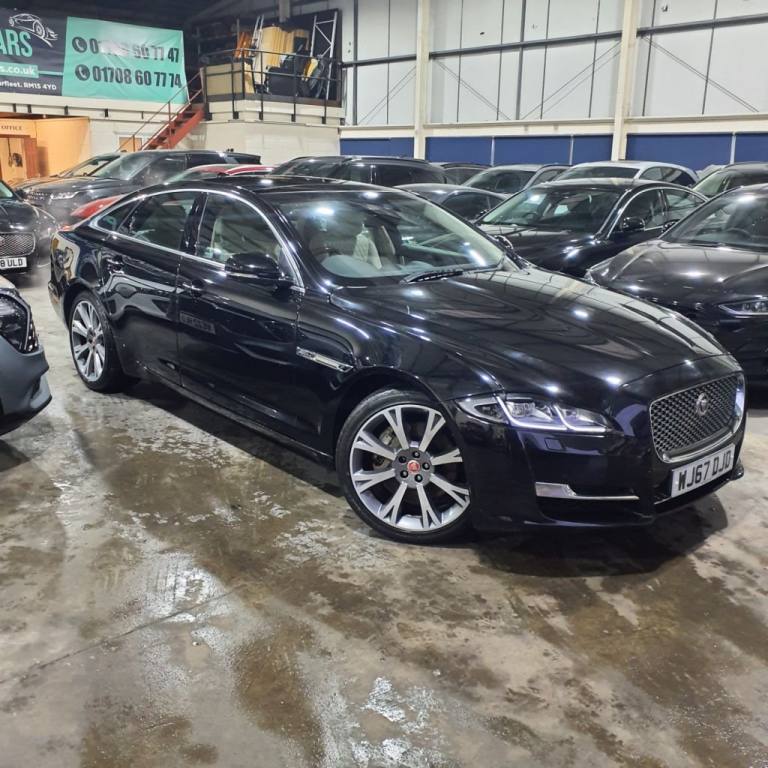 2017 67 JAGUAR XJ 3.0D V6 PORTFOLIO SALOON 4DR DIESEL AUTO EURO 6 (S/S) (300 PS)